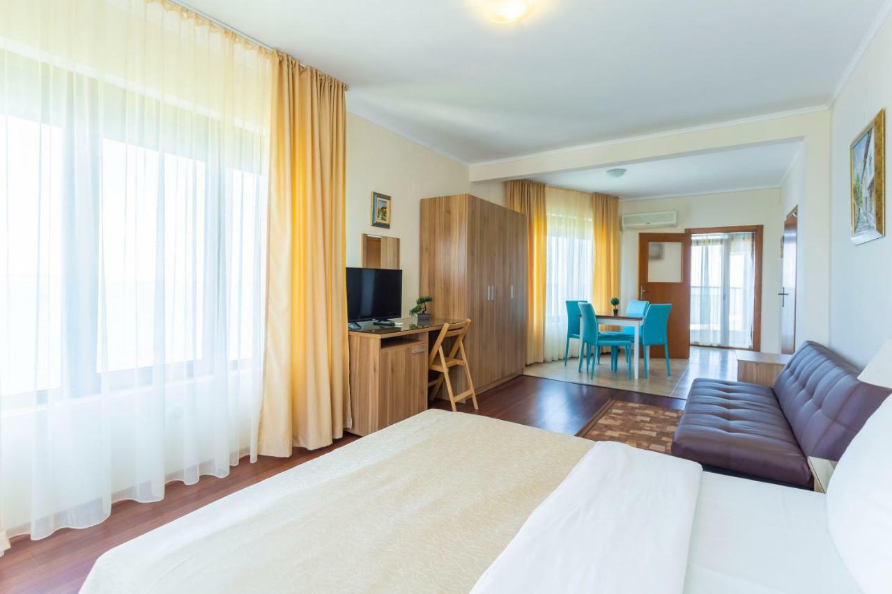 La Casa Primorsko Apartment ภายนอก รูปภาพ